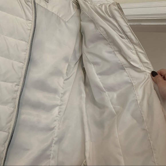 Down Jacket - Picture 5 of 6